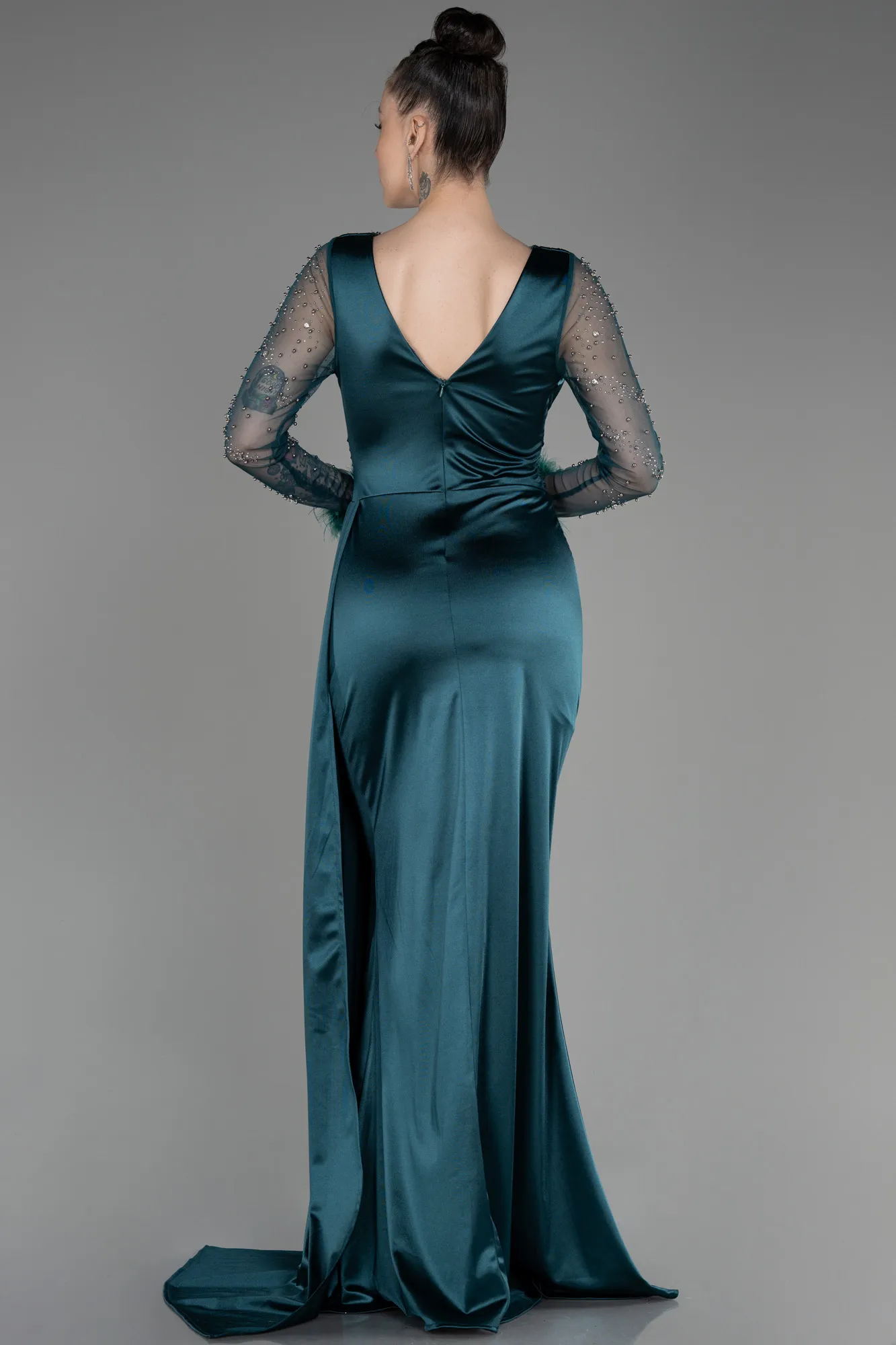 Emerald Green-Long Sleeve Slit Satin Evening Dress ABU3835