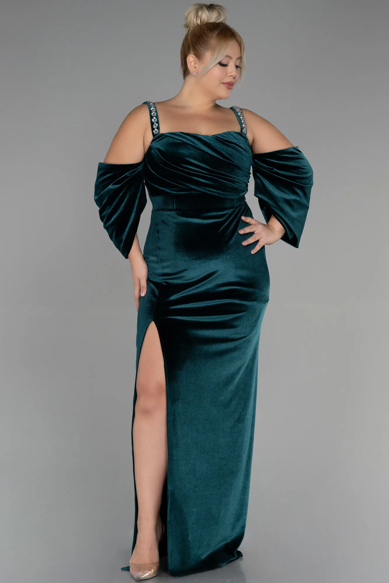 Emerald Green-Long Velvet Plus Size Evening Dress ABU3336