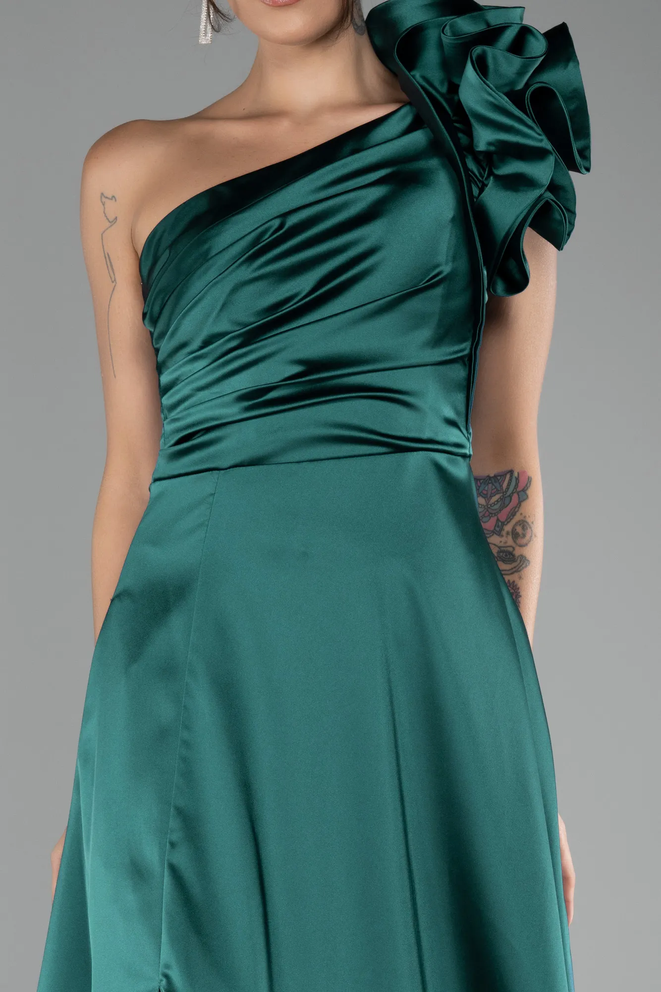 Emerald Green-One Shoulder Slit Long Satin Evening Dress ABU4092