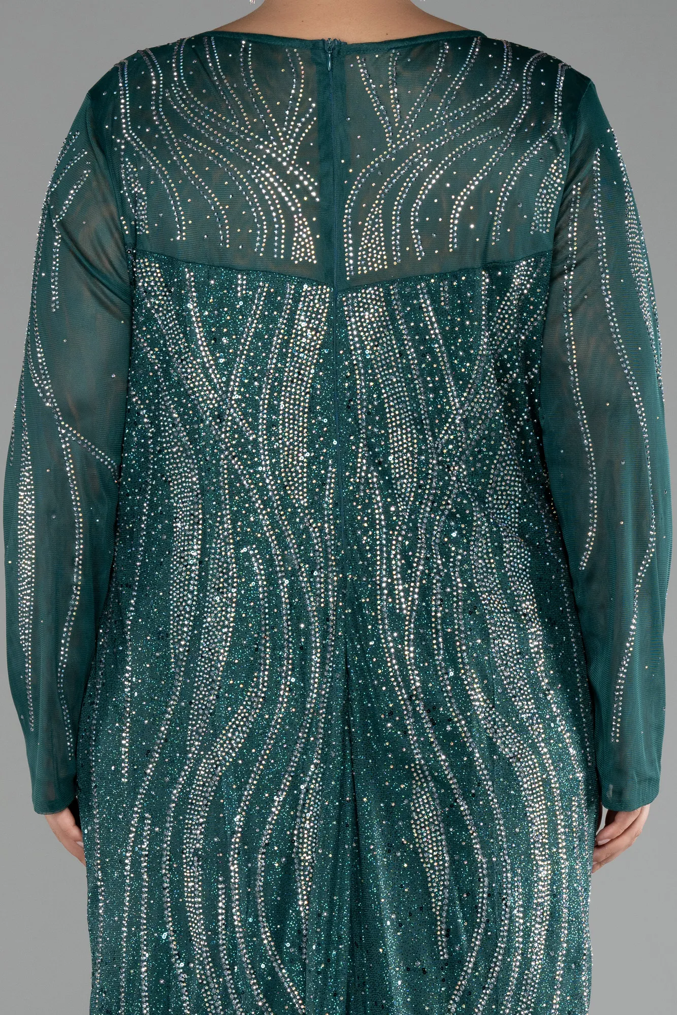 Emerald Green-Stoned Long Sleeve Plus Size Evenin Gown ABU3927