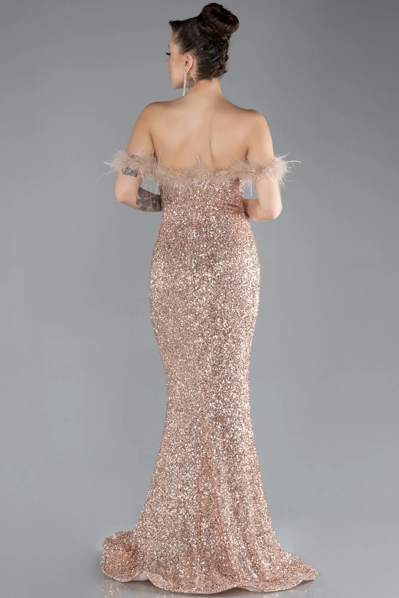 Gold-Feathered Boat Neck Sequined Long Mermaid Prom Dress ABU4513