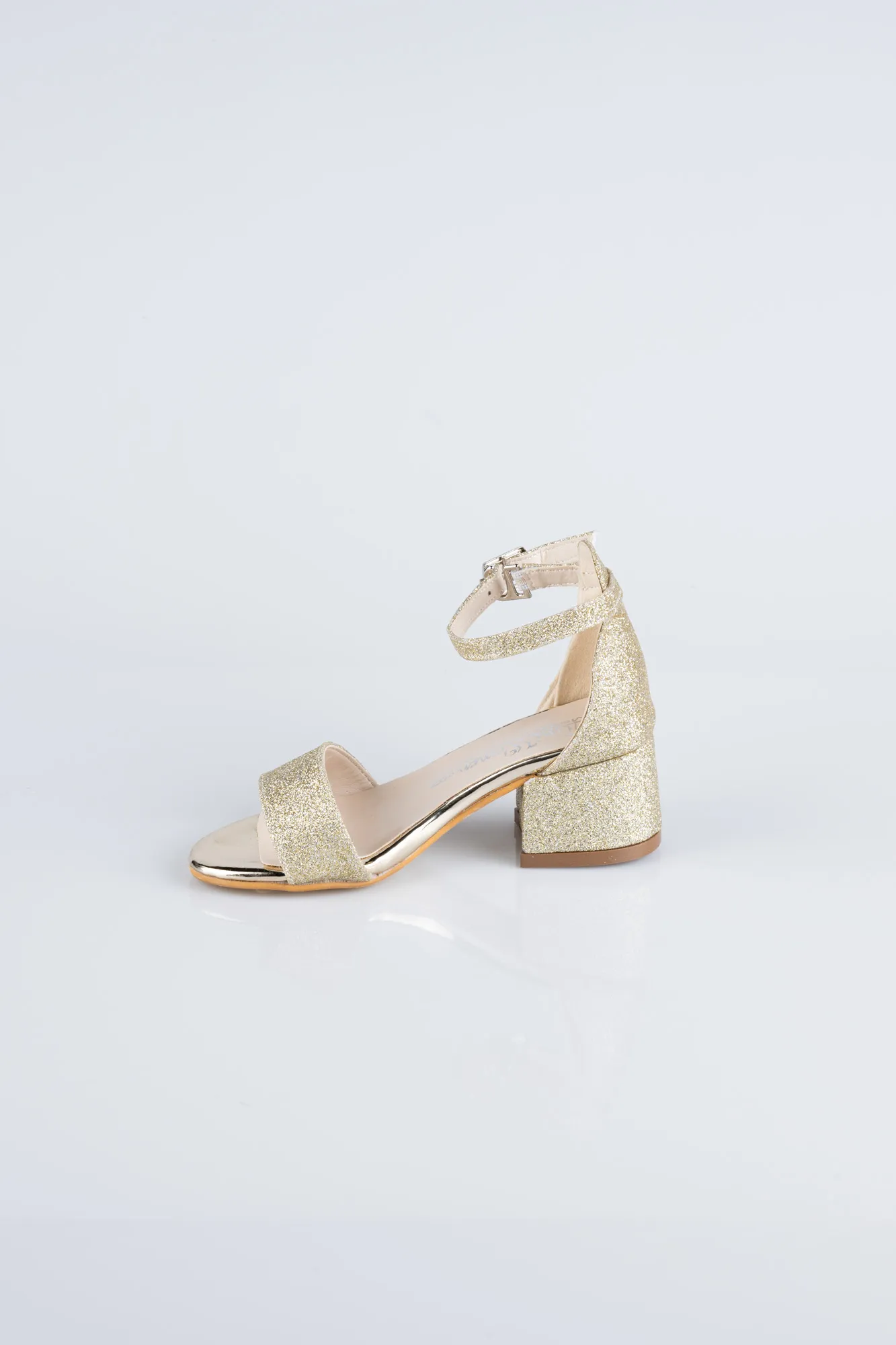 Gold-Kid Shoe SE769