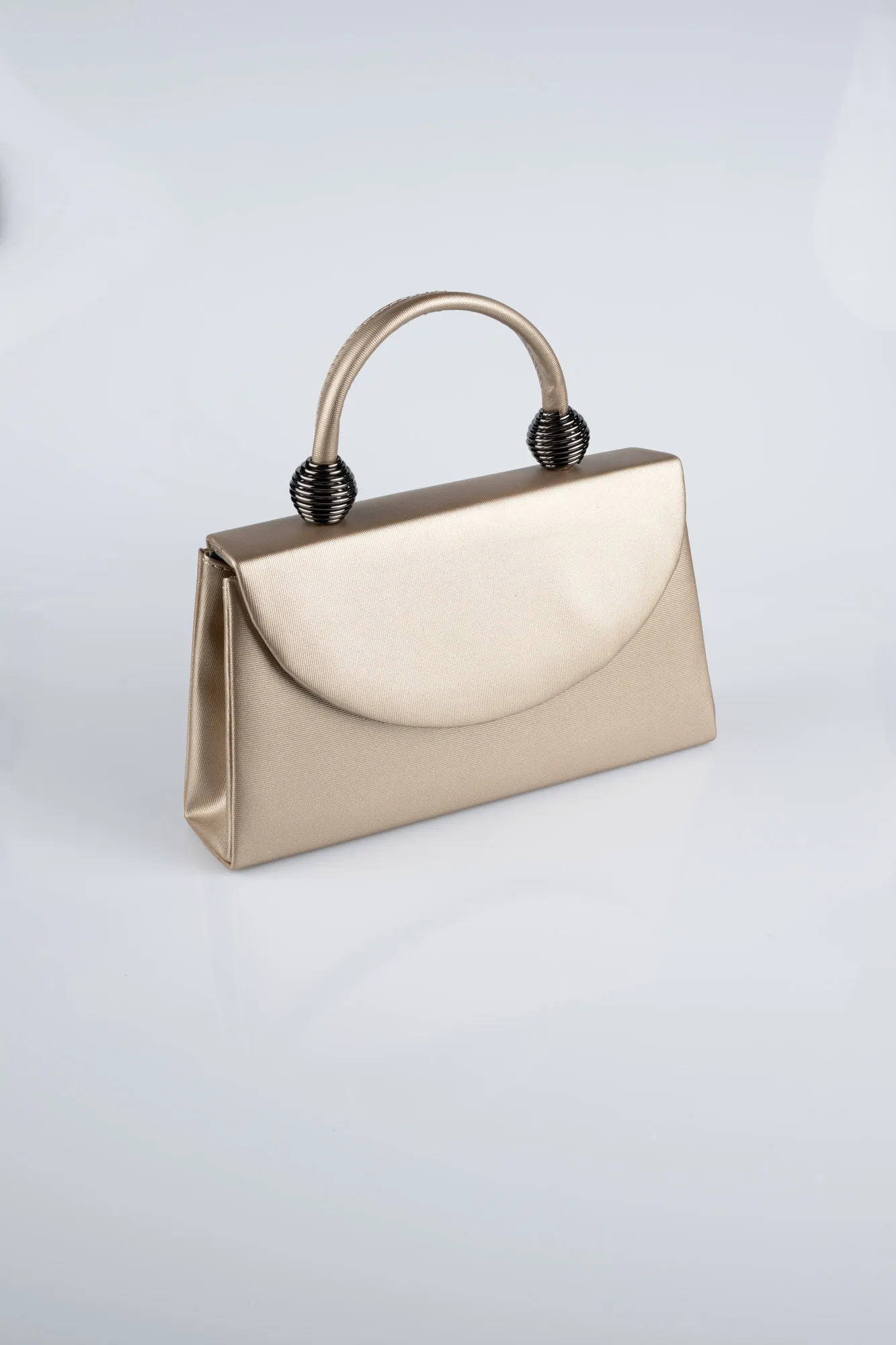 Gold-Prd Box Bag ME501