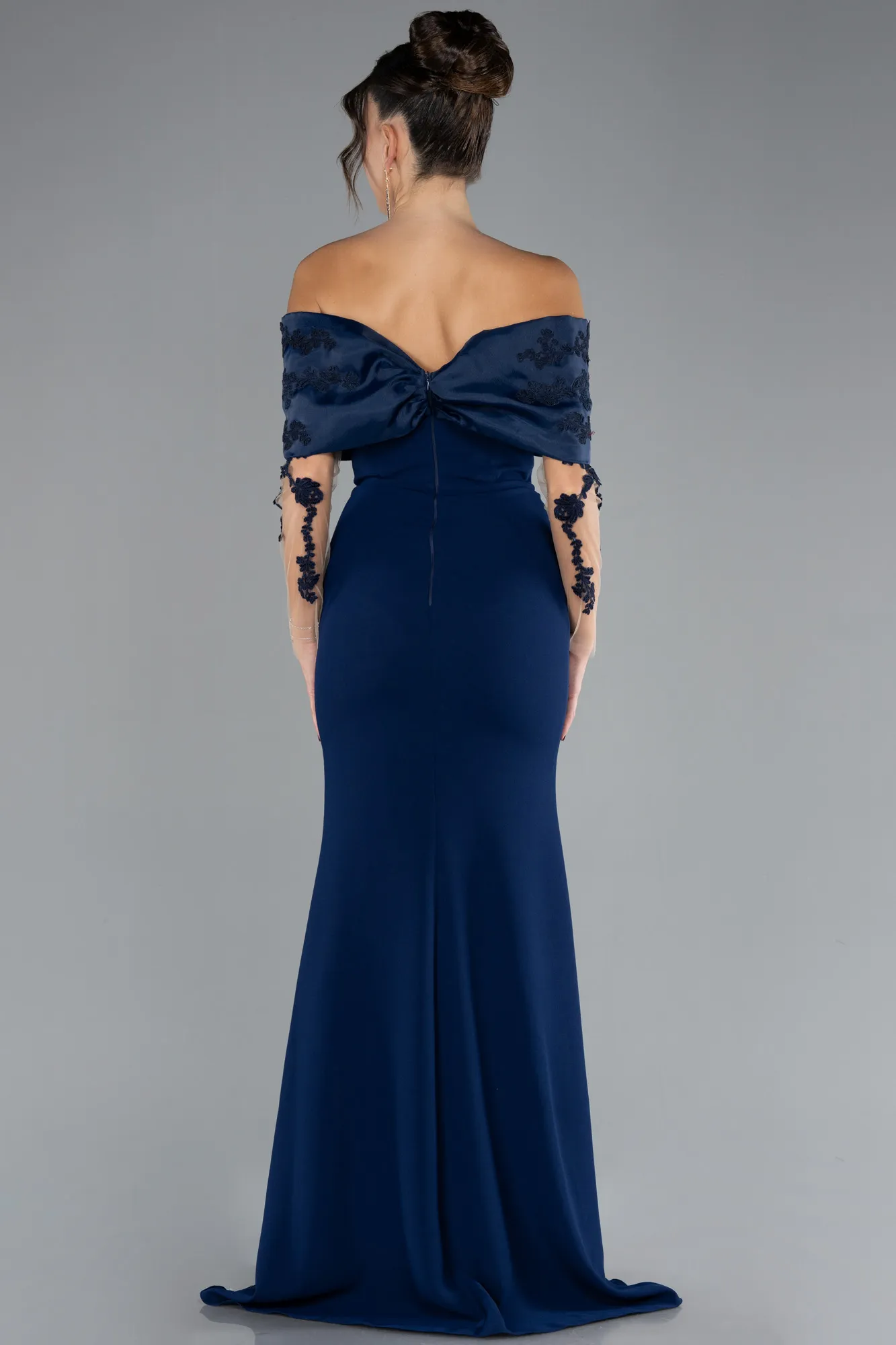 Navy Blue-Boat Neck Guipure Long Sleeve Fishtail Evening Dress ABU4343