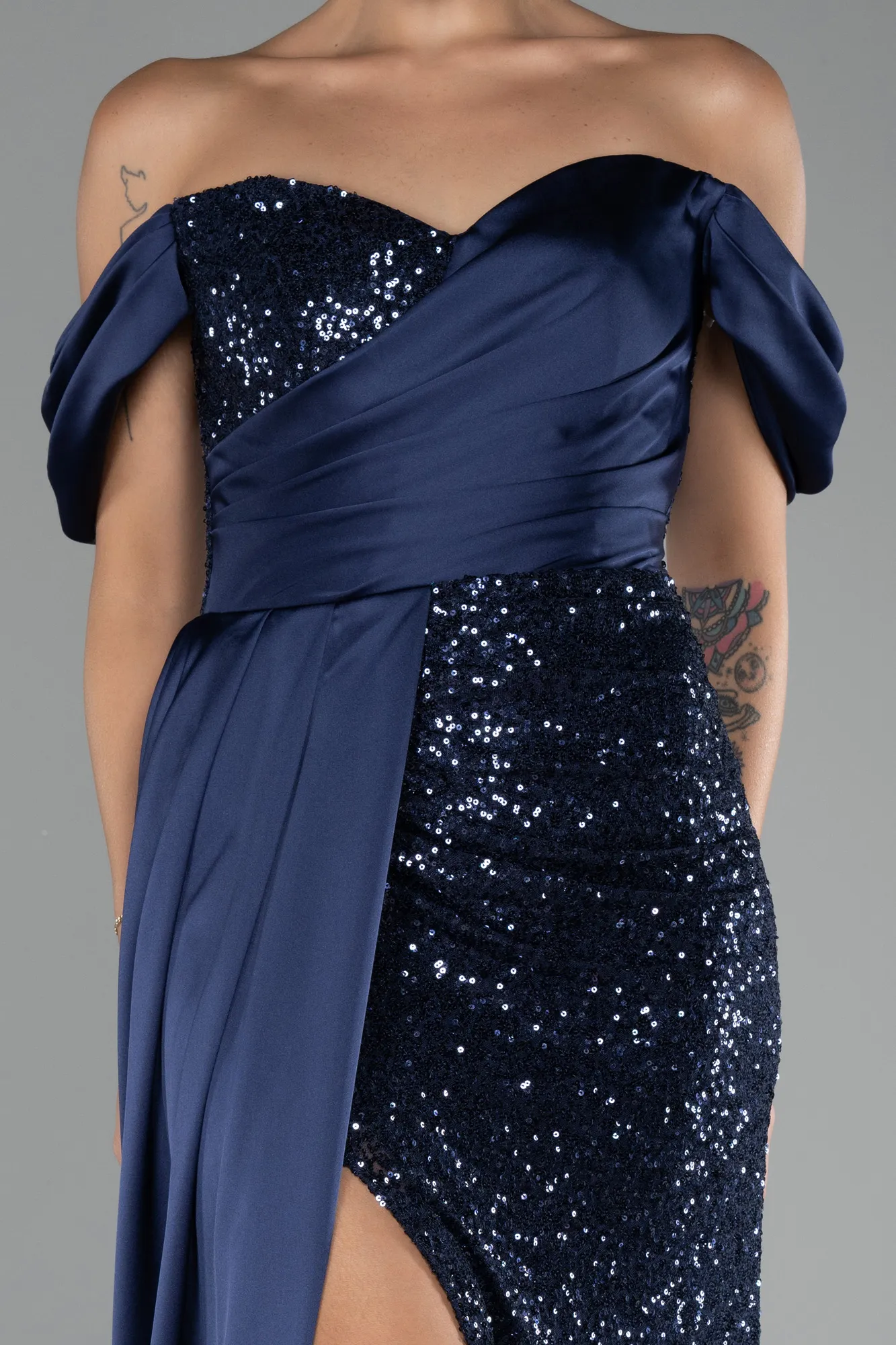 Navy Blue-Boat Neck Long Sequined Plus Size Evening Gown ABU4086