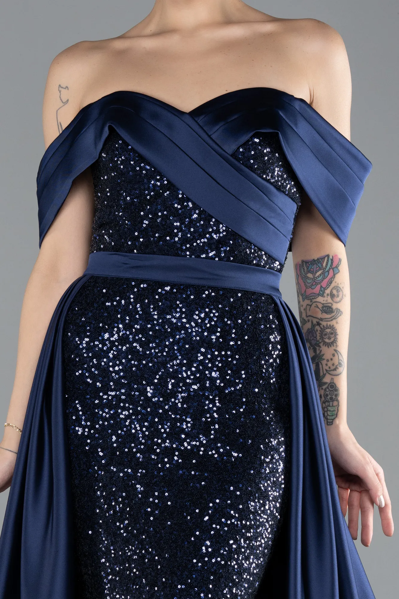 Navy Blue-Boat Neck Tail Long Sequined Evening Gown ABU4515