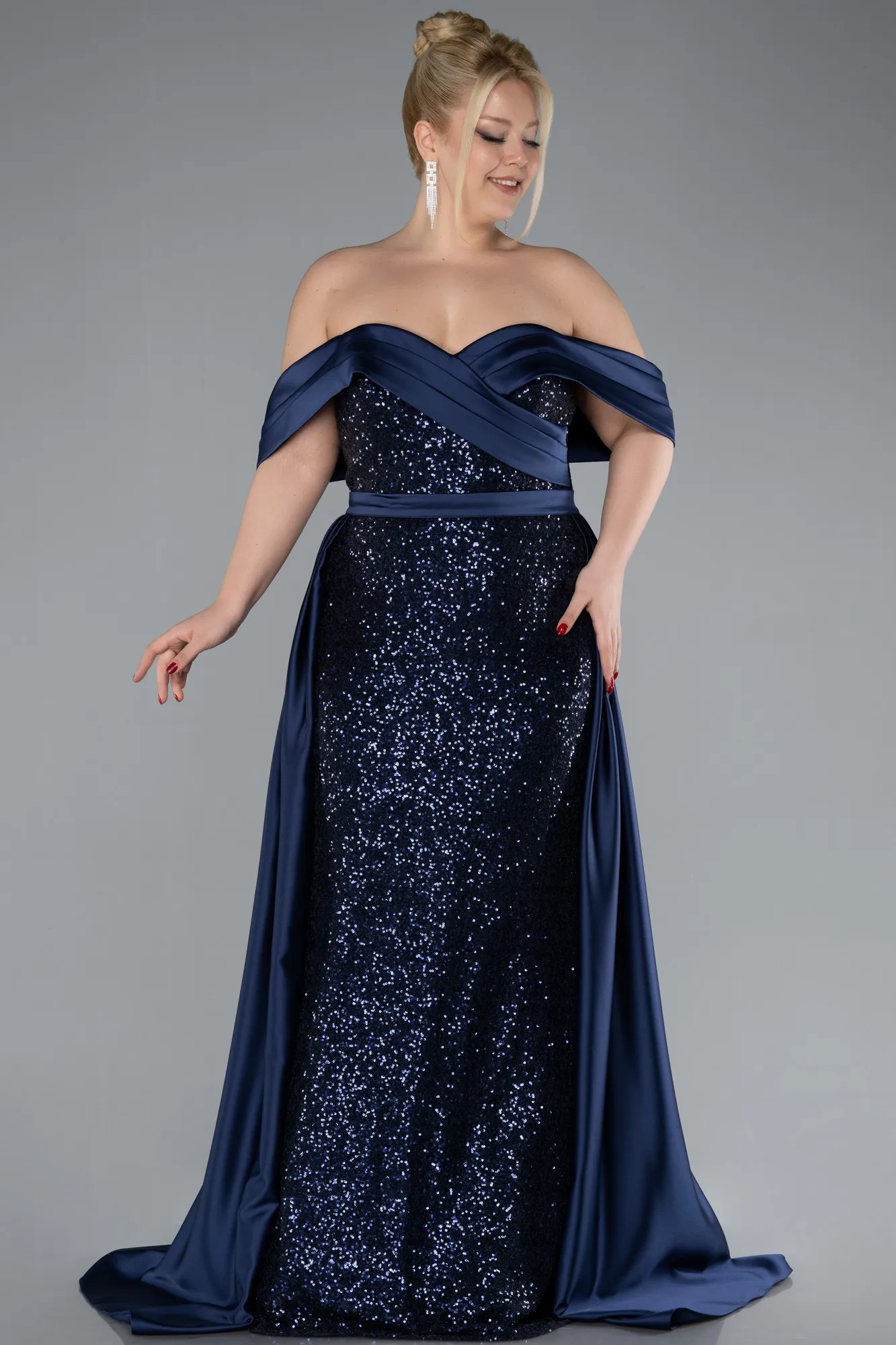 Navy Blue-Boat Neck Tail Long Sequined Plus Size Evening Gown ABU4516