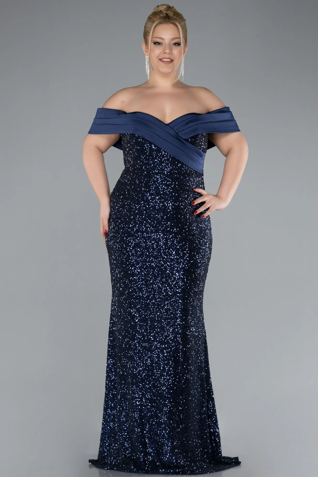 Navy Blue-Boat Neck Tail Long Sequined Plus Size Evening Gown ABU4516