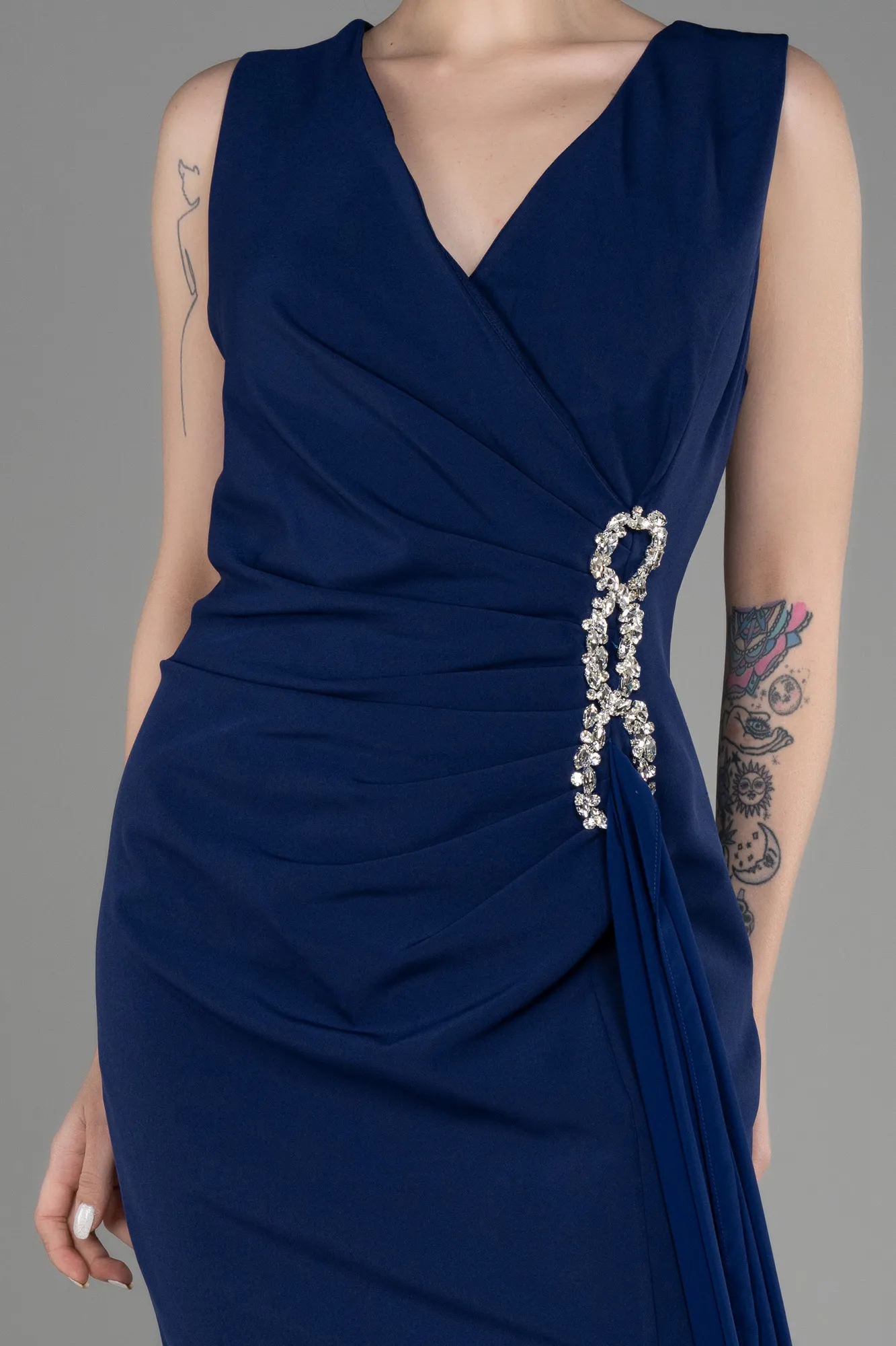 Navy Blue-Sleeveless Midi Plus Size Invitation Dress ABK2057