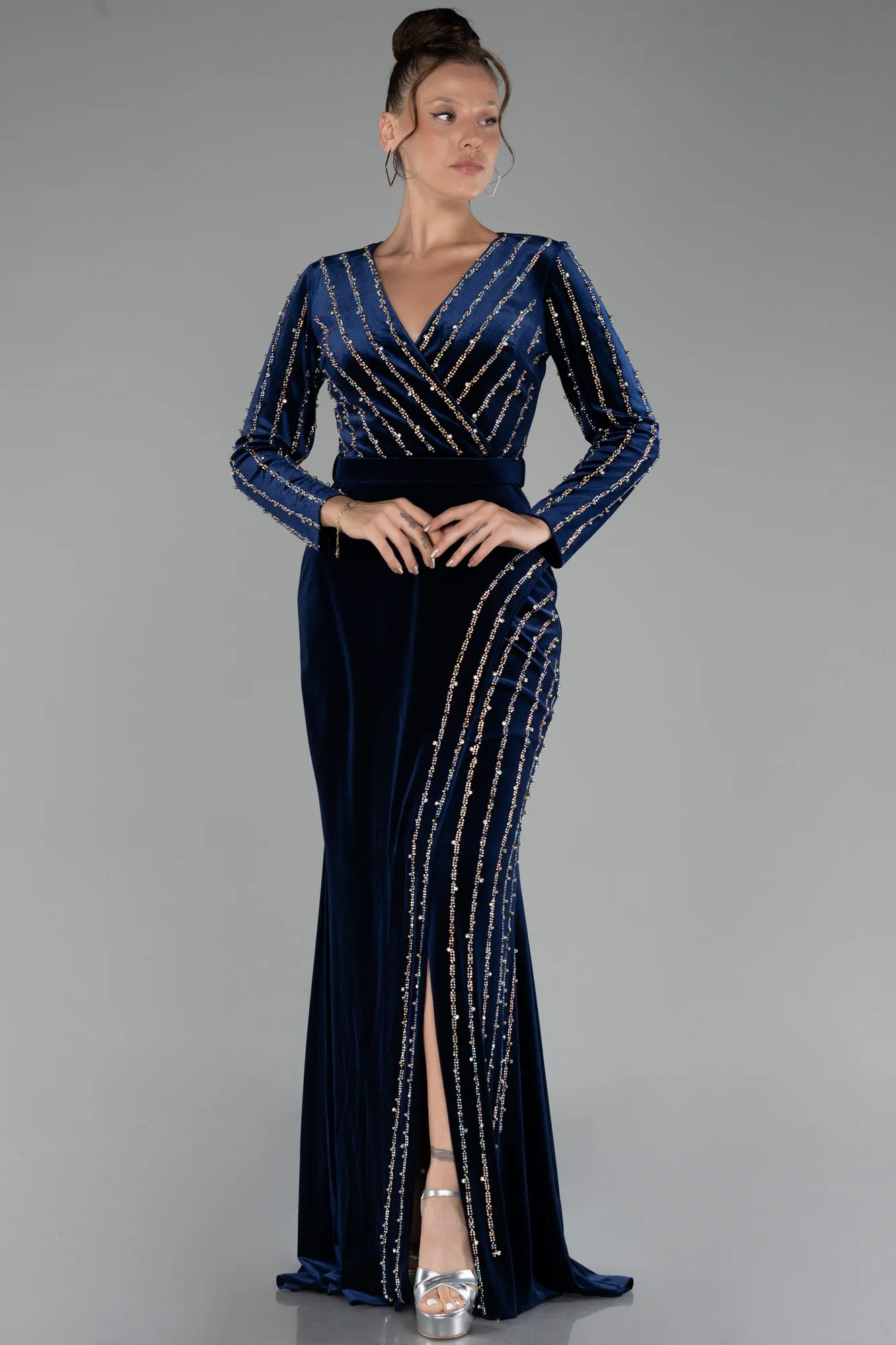 Navy Blue-Stoned Long Sleeve Velvet Evening Dress ABU4282