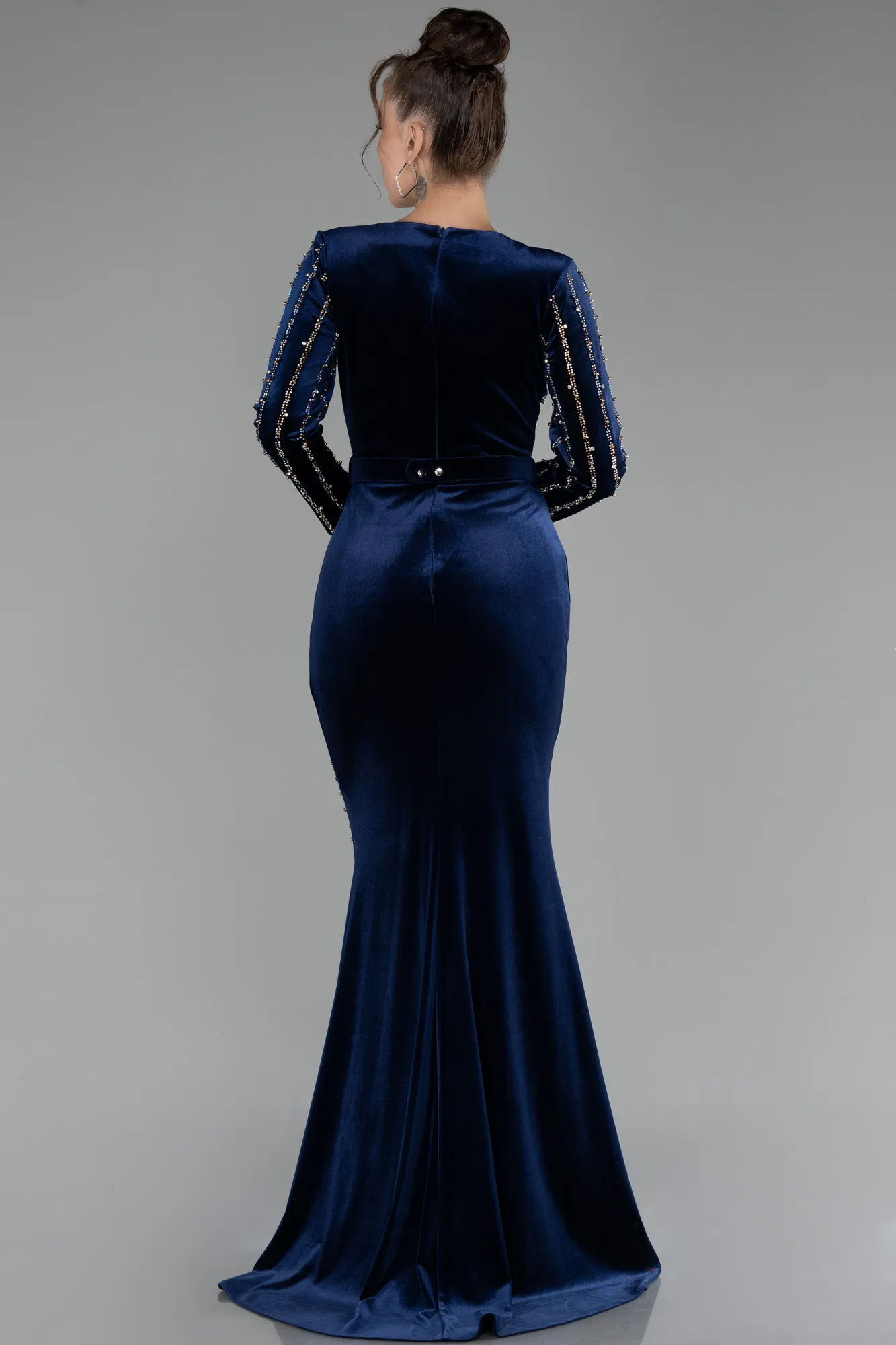 Navy Blue-Stoned Long Sleeve Velvet Evening Dress ABU4282