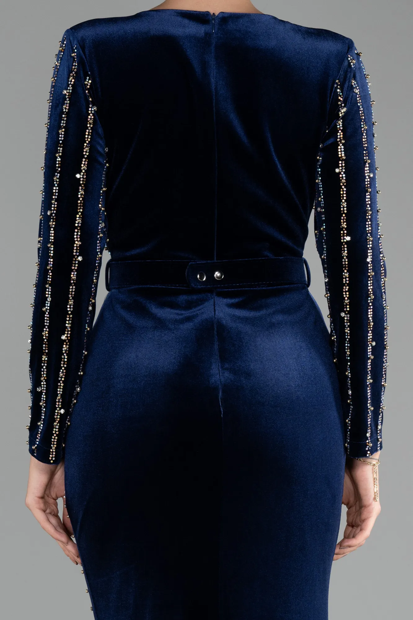 Navy Blue-Stoned Long Sleeve Velvet Evening Dress ABU4282