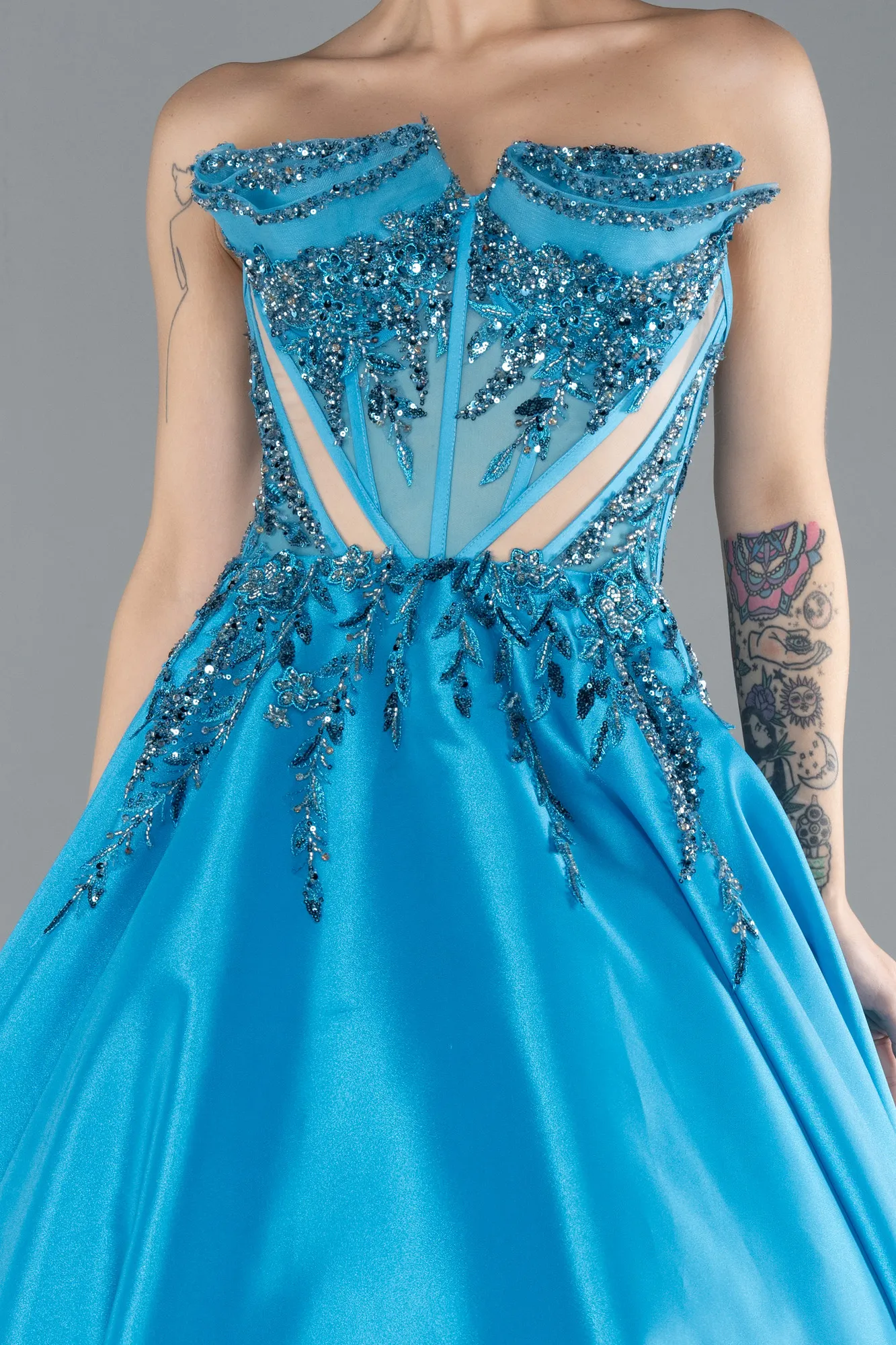 Oil Blue-Stoned Strapless Neckline Long Princess Haute Couture Dress ABU4442