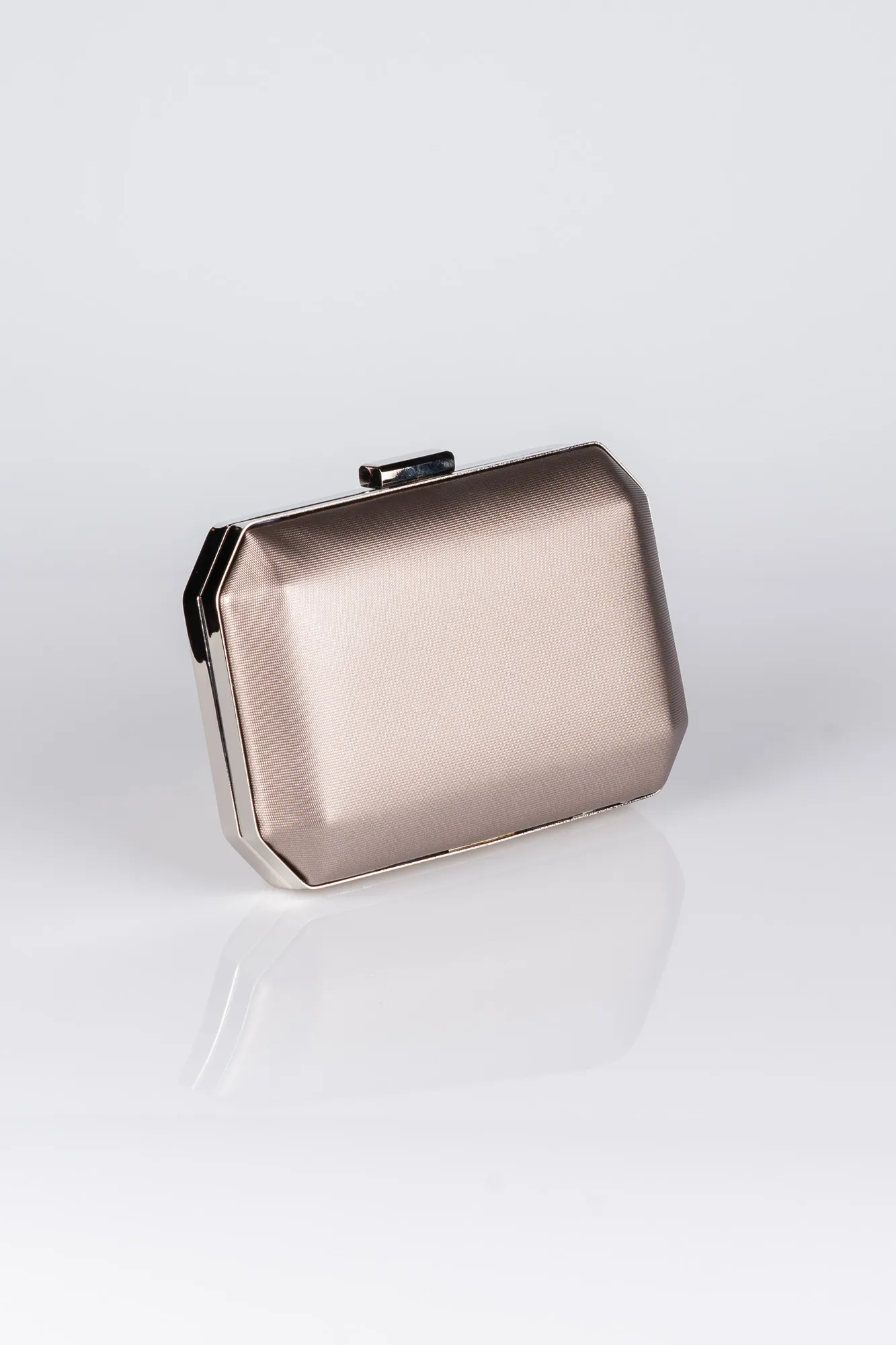 Platinum-Prd Box Bag V291