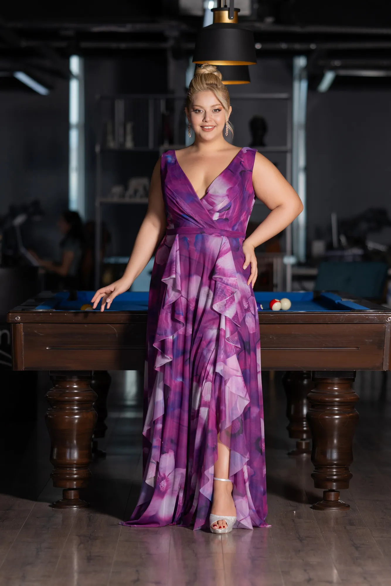 Plum-Sleevess Printed Chiffon Plus Size Prom Dress ABU4050