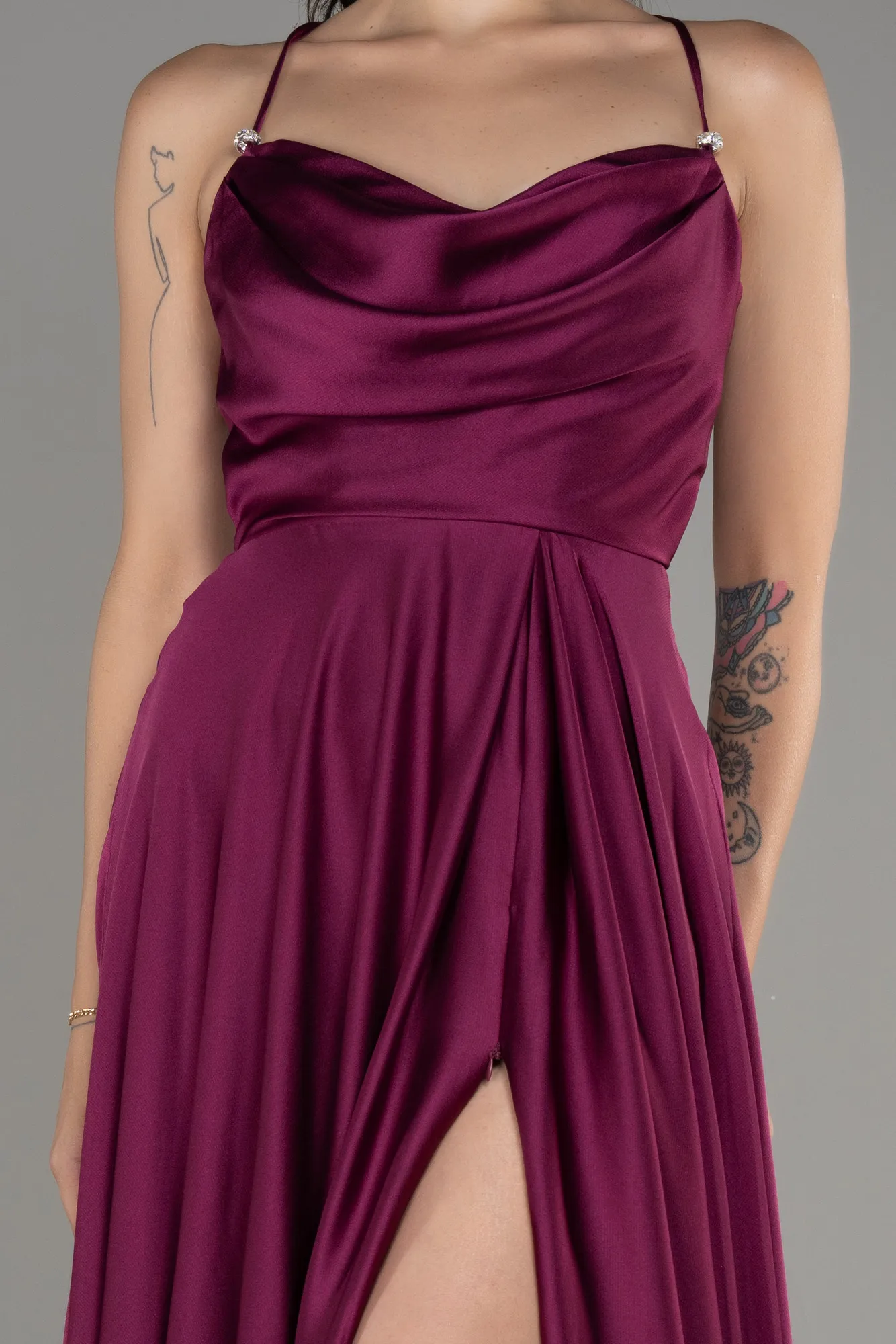 Plum-Slit Long Satin Prom Dress ABU4017