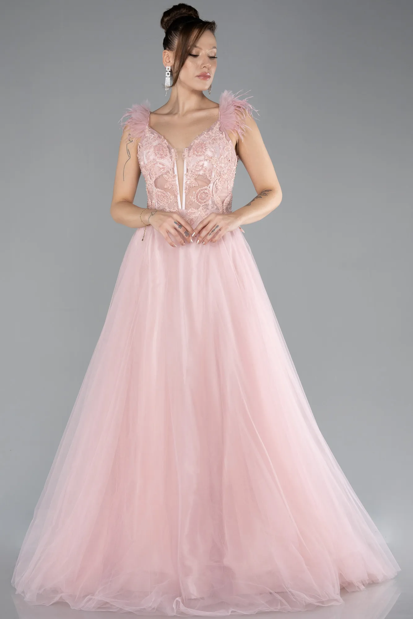 Powder Color-Sleeveless Beaded Long Tulle Prom Dress ABU4491