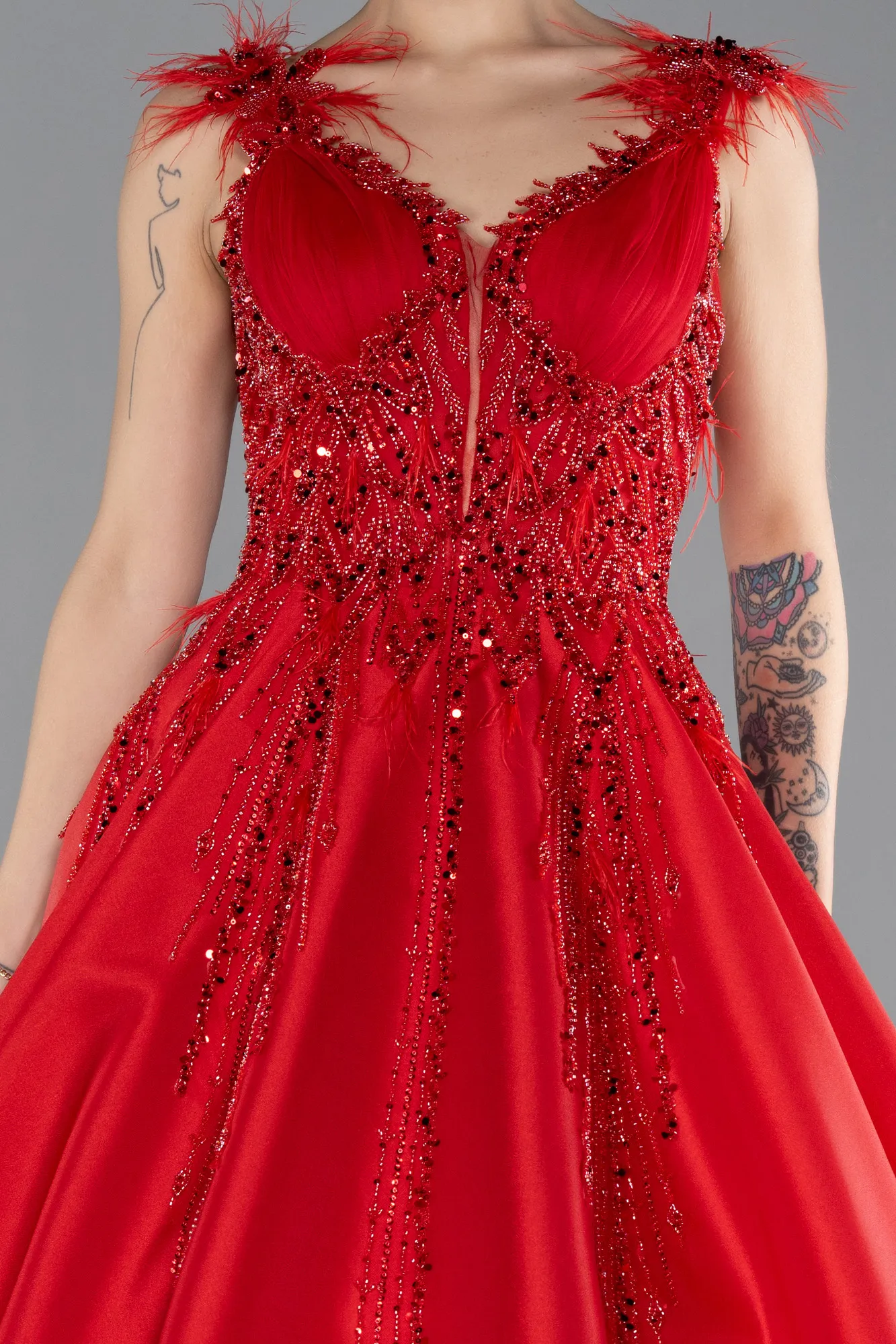 Red-Sleeveless Stoned Long Princess Haute Couture Dress ABU4436