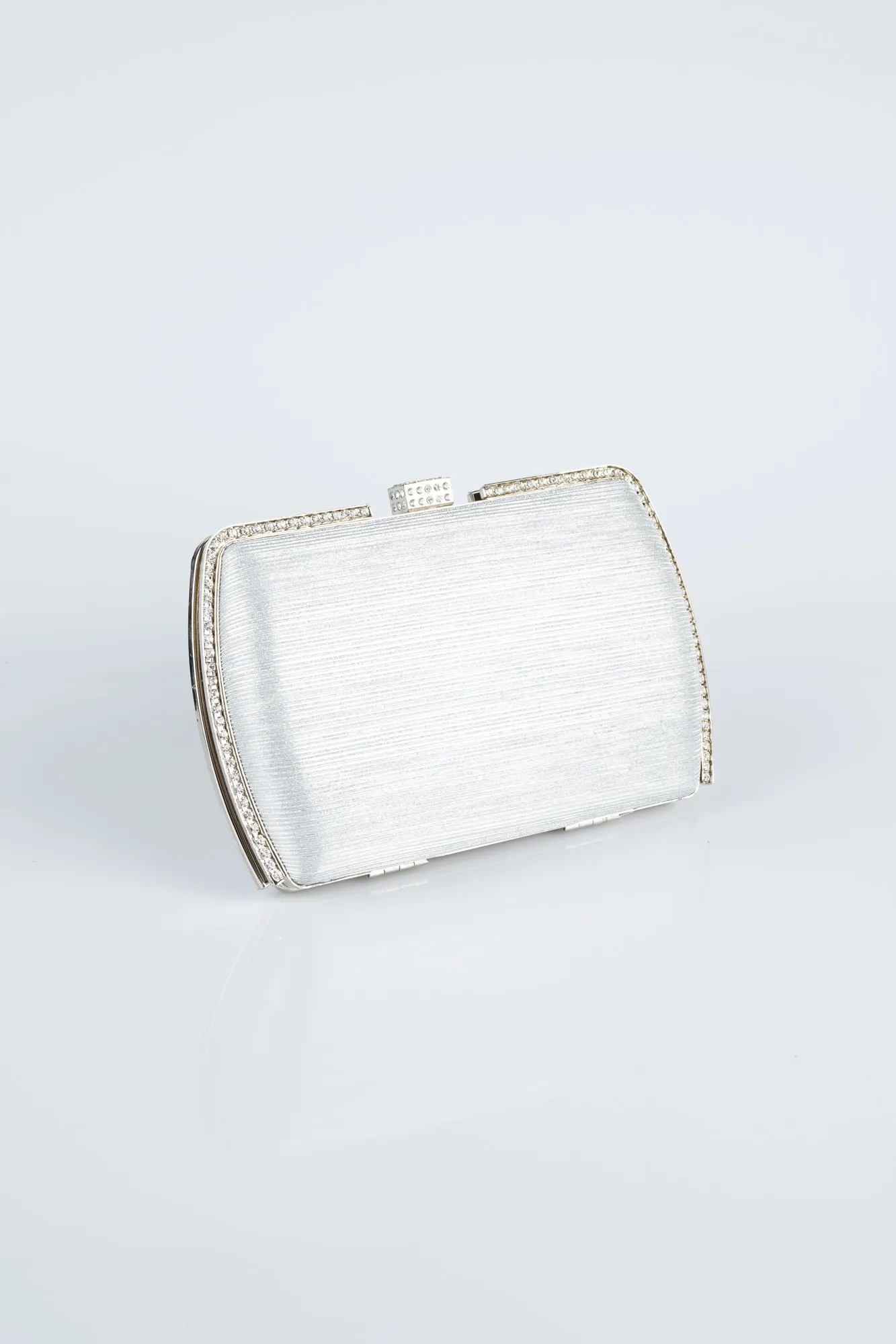 Silver-Laser Cut Night Bag KC600