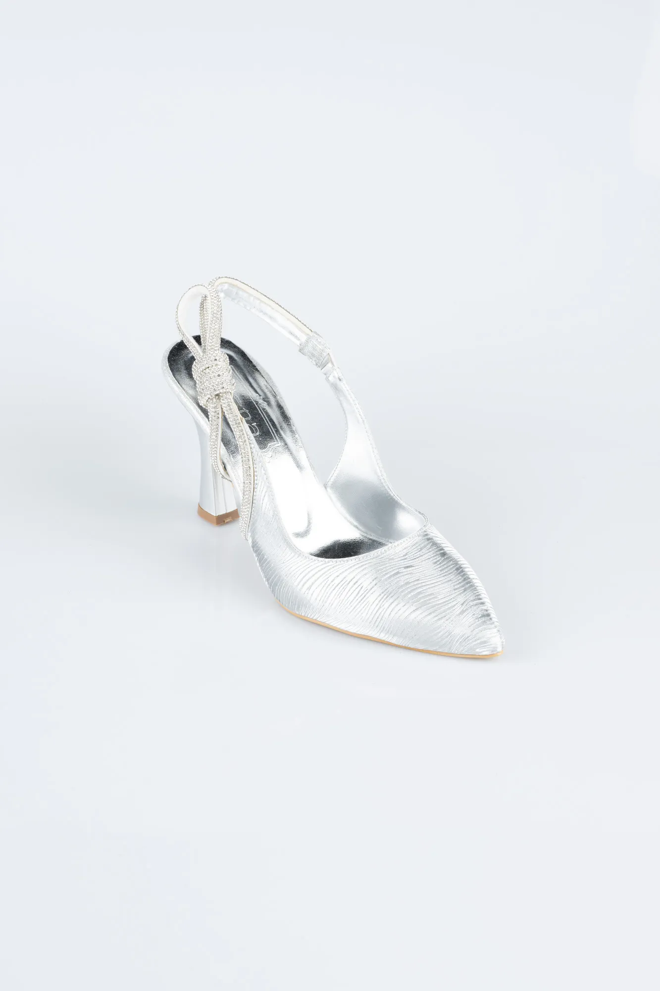 Silver-Laser Cut Stiletto MJ4102