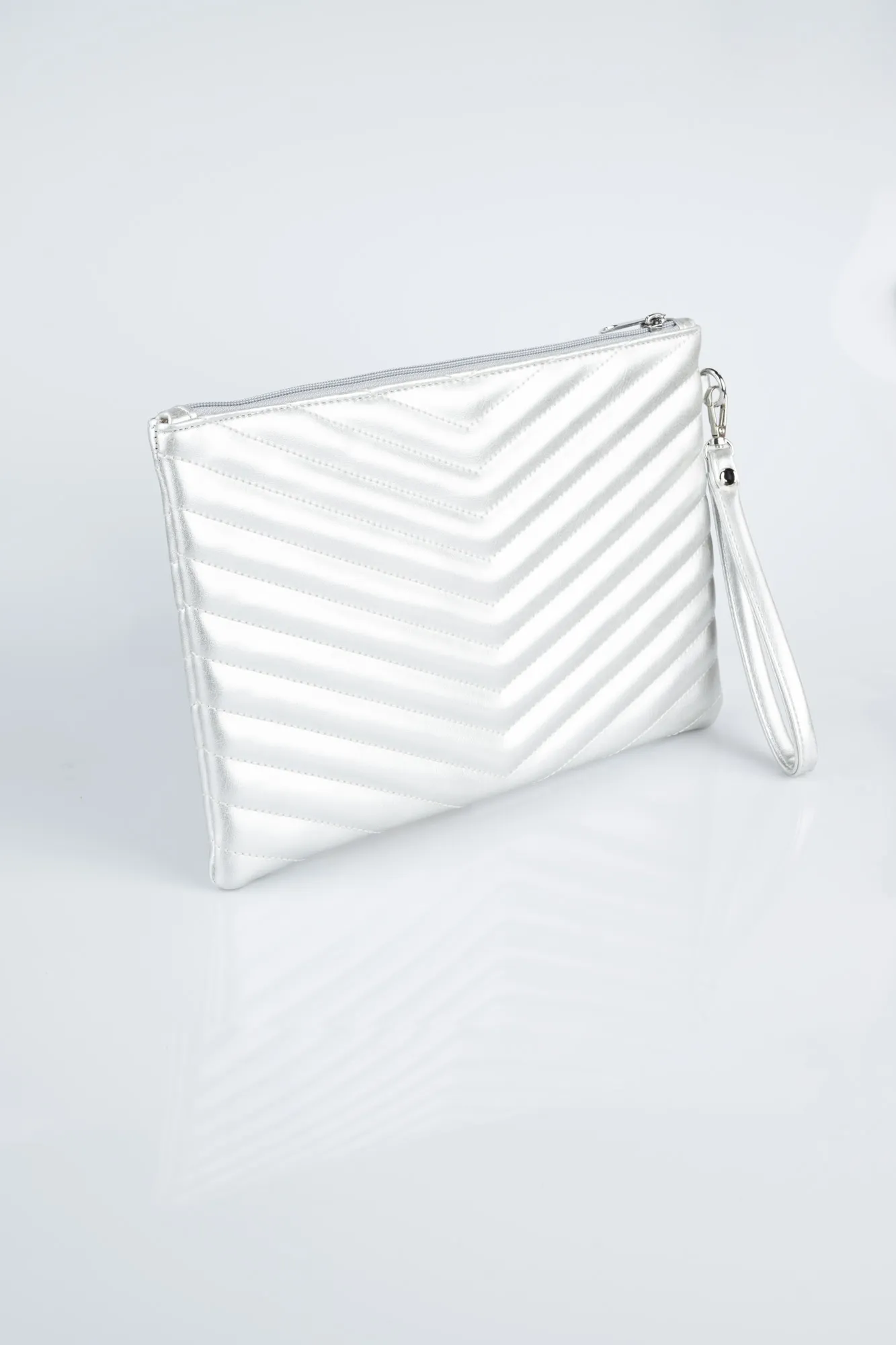 Silver-Leather Evening Bag KC413