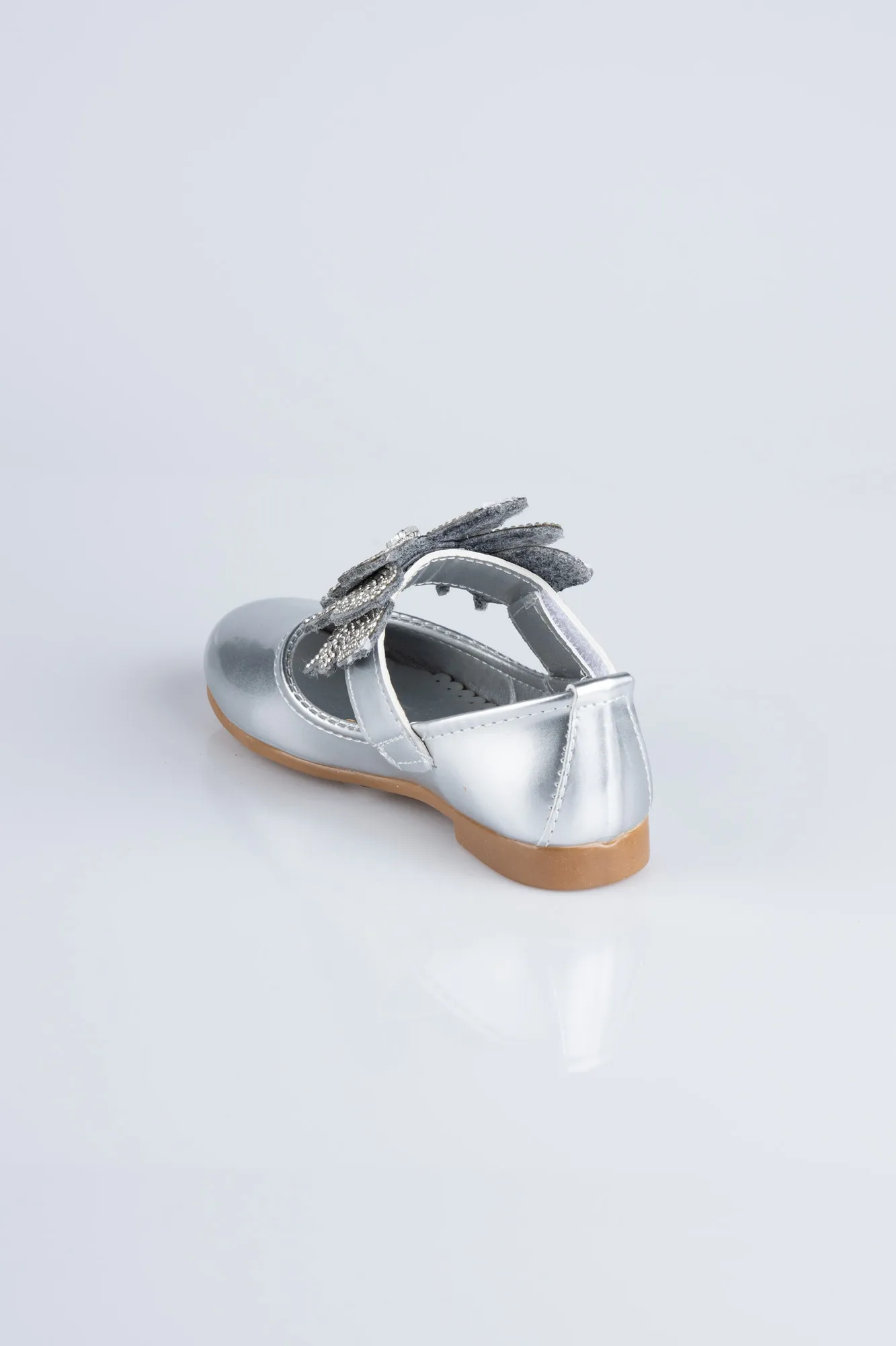 Silver-Patent Leather Kid Shoe MJ4001